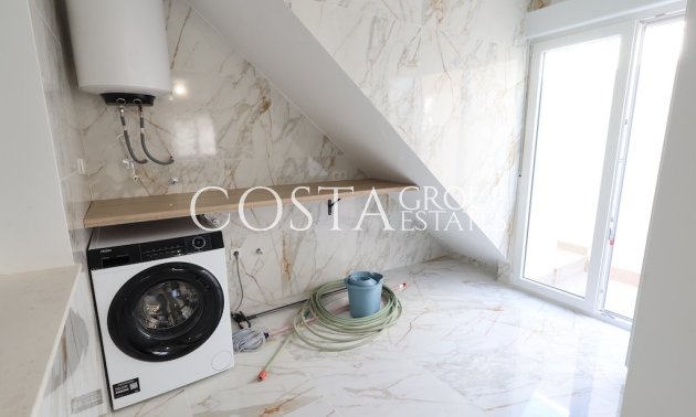 Revente - Villa -
Torrevieja - El Chaparral