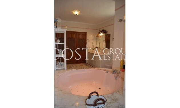 Herverkoop - Villa -
Orihuela Costa - Dehesa de Campoamor