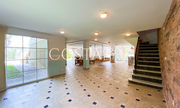 Herverkoop - Villa -
Orihuela Costa - Villamartin