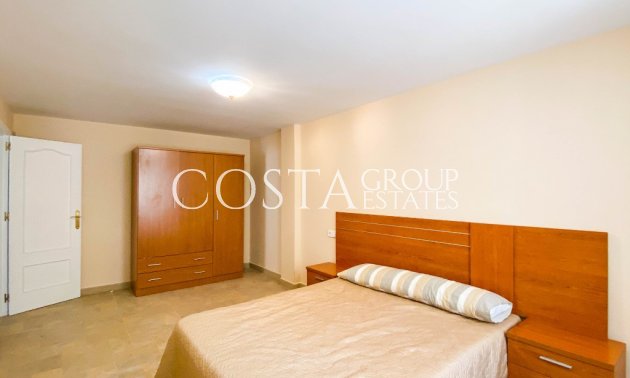 Herverkoop - Villa -
Orihuela Costa - Villamartin