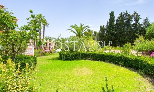 Herverkoop - Villa -
Orihuela Costa - Villamartin