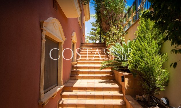 Herverkoop - Villa -
Orihuela Costa - Campoamor