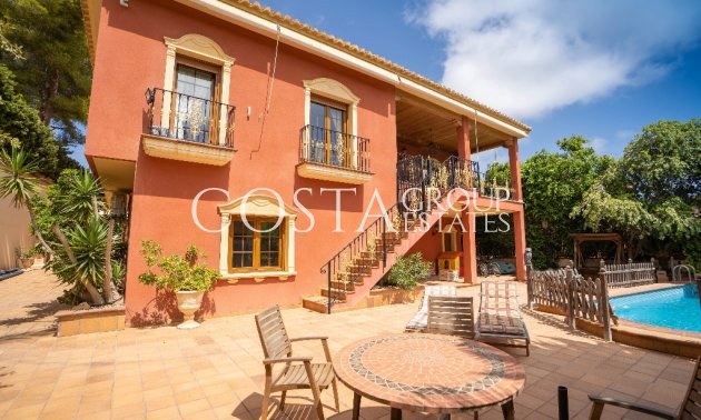 Herverkoop - Villa -
Orihuela Costa - Campoamor