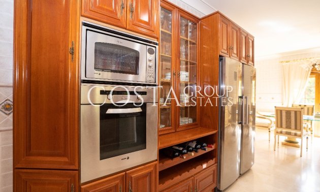 Herverkoop - Villa -
Orihuela Costa - Campoamor