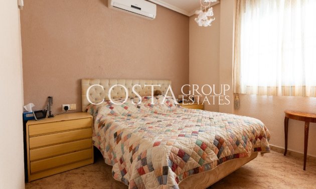 Wiederverkauf - Villa -
Orihuela Costa - Los Altos