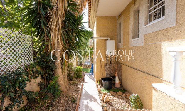 Wiederverkauf - Villa -
Orihuela Costa - Los Altos