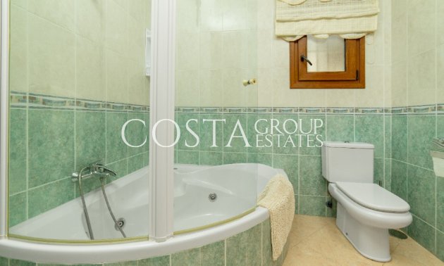 Herverkoop - Villa -
Orihuela Costa - Los Altos