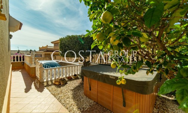 Herverkoop - Villa -
Orihuela Costa - Los Altos