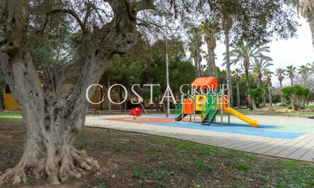 Herverkoop - Villa -
Orihuela Costa - Los Altos