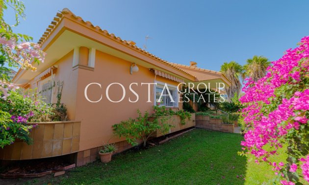 Wiederverkauf - Villa -
Orihuela Costa - Campoamor