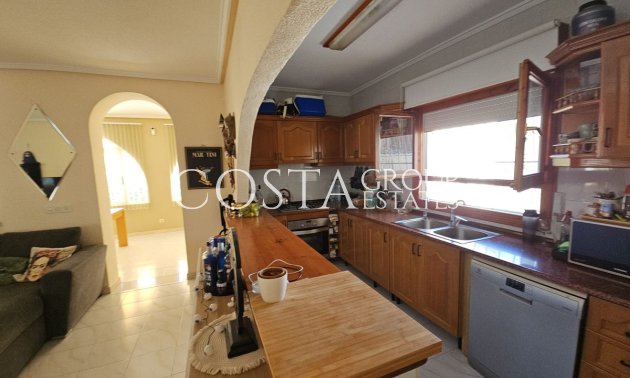 Herverkoop - Villa -
Rojales - Quesada