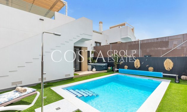 Herverkoop - Villa -
Orihuela Costa - Vista Bella Golf