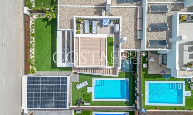 Herverkoop - Villa -
Orihuela Costa - Vista Bella Golf