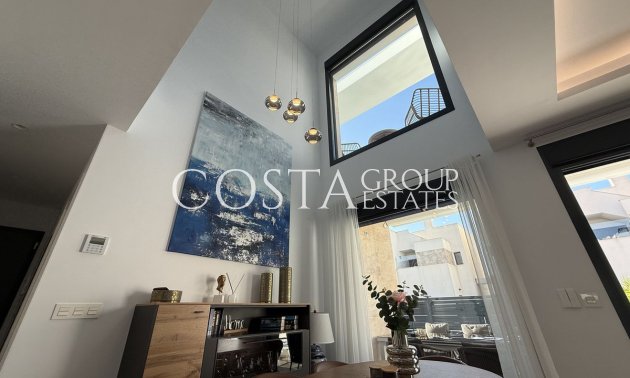 Resale - Villa -
Los Montesinos - Los Montesinos Centro