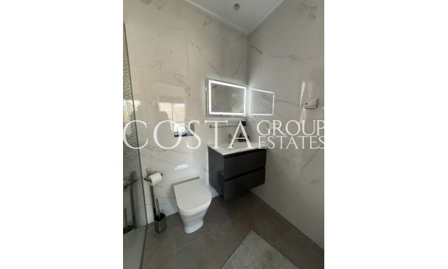 Resale - Villa -
Los Montesinos - Los Montesinos Centro