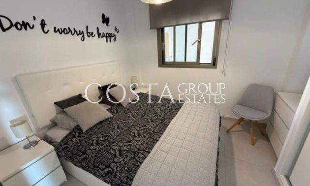Resale - Apartments -
Orihuela Costa