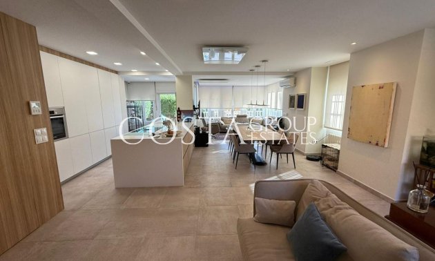 Odsprzedaż - Willa -
San Miguel de Salinas - San Miguel de Salinas Centro