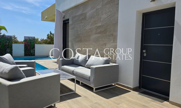 Resale - Villa -
Los Montesinos - Los Montesinos Centro