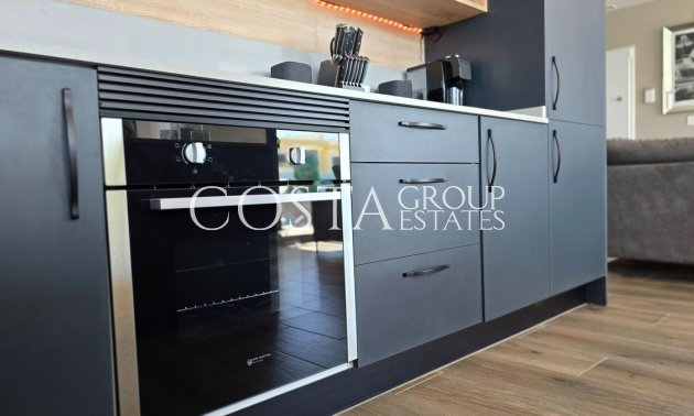 Resale - Villa -
Los Montesinos - Los Montesinos Centro