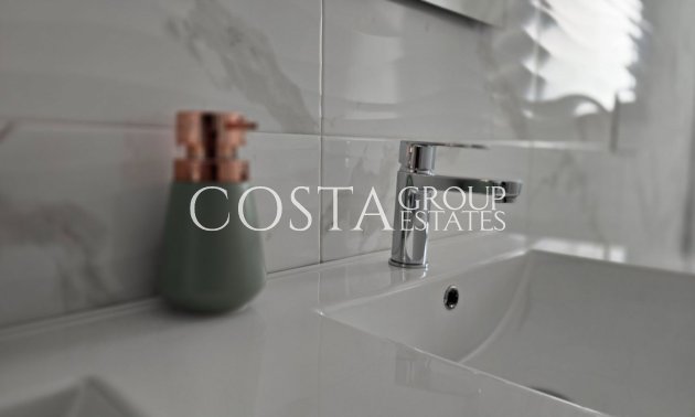 Resale - Villa -
Los Montesinos - Los Montesinos Centro