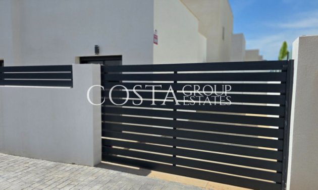 Resale - Villa -
Los Montesinos - Los Montesinos Centro