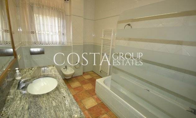 Herverkoop - Villa -
Orihuela Costa - La Matanza