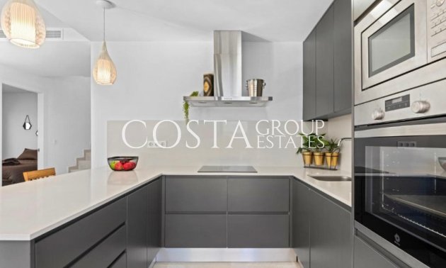 Odsprzedaż - Willa -
San Miguel de Salinas - San Miguel de Salinas Centro