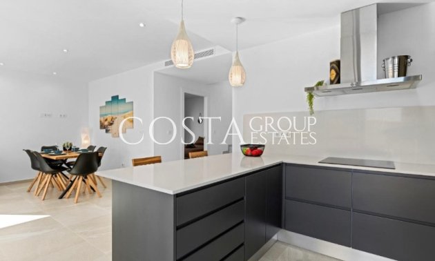 Odsprzedaż - Willa -
San Miguel de Salinas - San Miguel de Salinas Centro