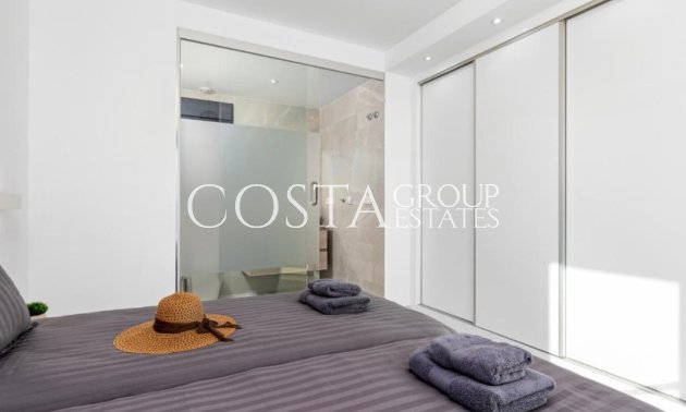 Odsprzedaż - Willa -
San Miguel de Salinas - San Miguel de Salinas Centro