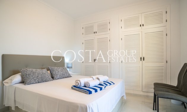 Resale - Villa -
Torrevieja - La Siesta