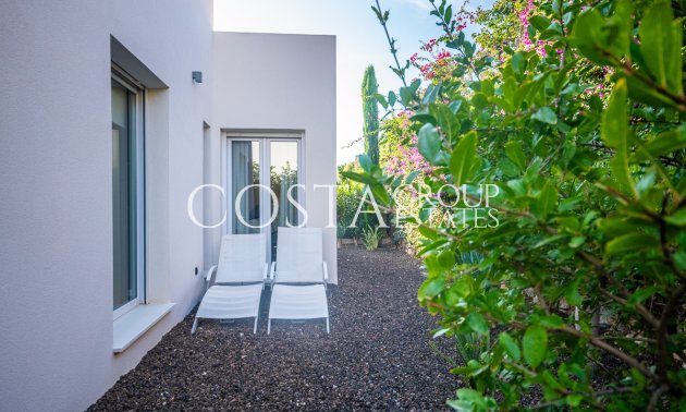 Resale - Villa -
Algorfa
