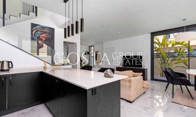 Resale - Villa -
Los Montesinos - Los Montesinos Centro