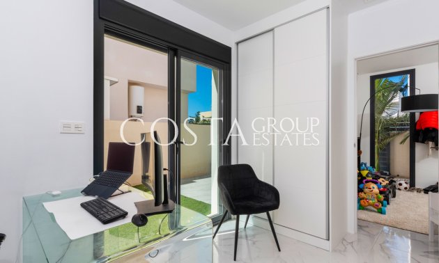 Resale - Villa -
Los Montesinos - Los Montesinos Centro