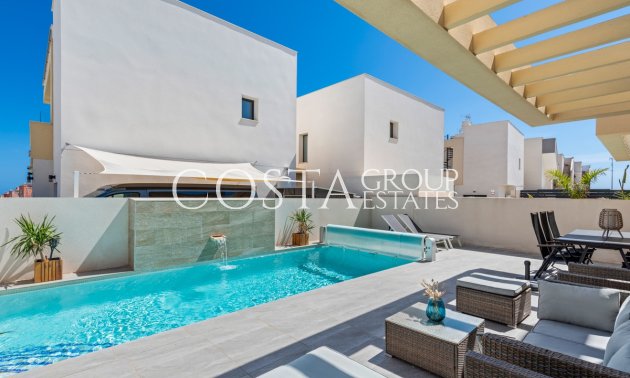 Resale - Villa -
Los Montesinos - Los Montesinos Centro