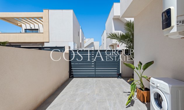 Resale - Villa -
Los Montesinos - Los Montesinos Centro