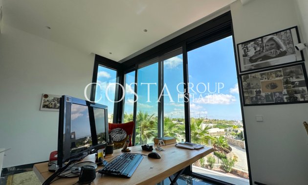 Herverkoop - Villa -
Orihuela Costa - Las Colinas Golf