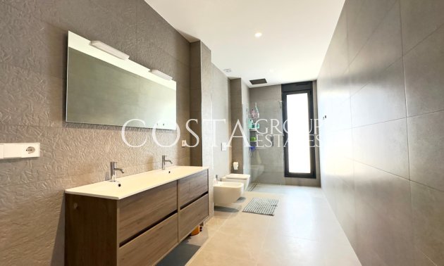 Herverkoop - Villa -
Orihuela Costa - Las Colinas Golf