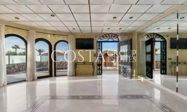 Herverkoop - Villa -
Orihuela Costa - La Zenia