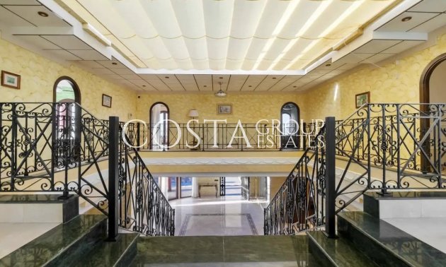 Herverkoop - Villa -
Orihuela Costa - La Zenia