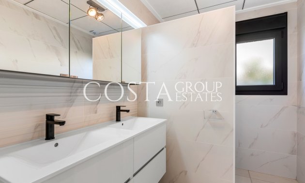 Revente - Villa -
Benijofar