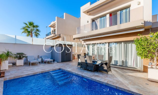 Herverkoop - Villa -
Orihuela Costa - Villamartin