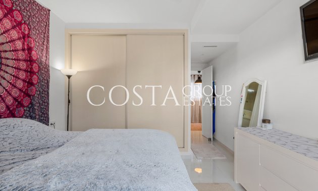 Herverkoop - Villa -
Orihuela Costa - Villamartin