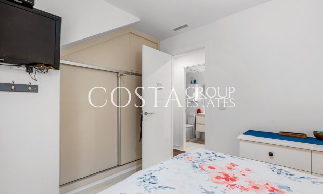 Herverkoop - Villa -
Orihuela Costa - Villamartin