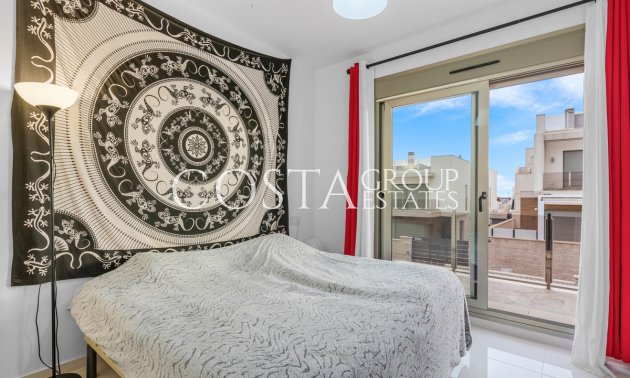 Herverkoop - Villa -
Orihuela Costa - Villamartin