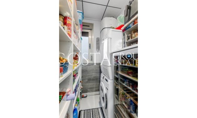 Herverkoop - Villa -
Orihuela Costa - Villamartin