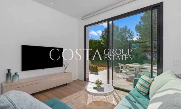 Herverkoop - Villa -
Orihuela Costa - Las Colinas Golf