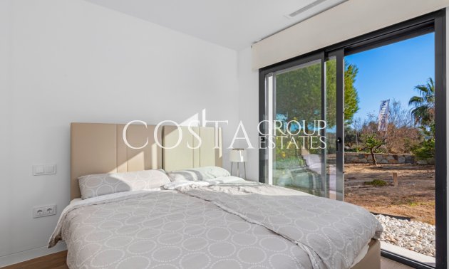 Herverkoop - Villa -
Orihuela Costa - Las Colinas Golf