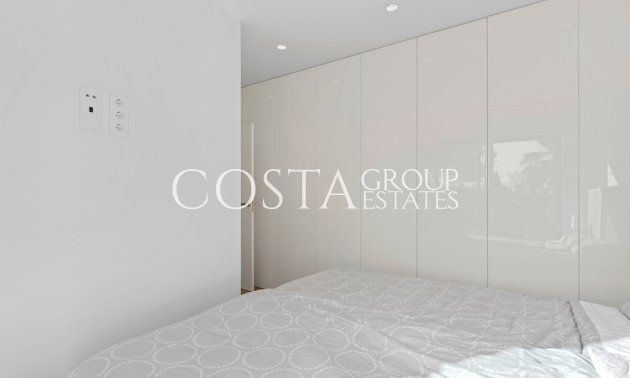 Herverkoop - Villa -
Orihuela Costa - Las Colinas Golf