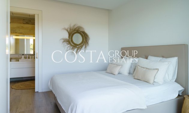 Herverkoop - Villa -
Orihuela Costa - Las Colinas Golf