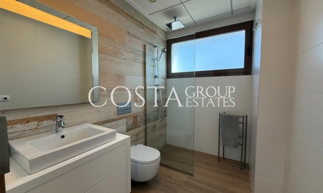 Herverkoop - Villa -
Orihuela Costa - Las Colinas Golf